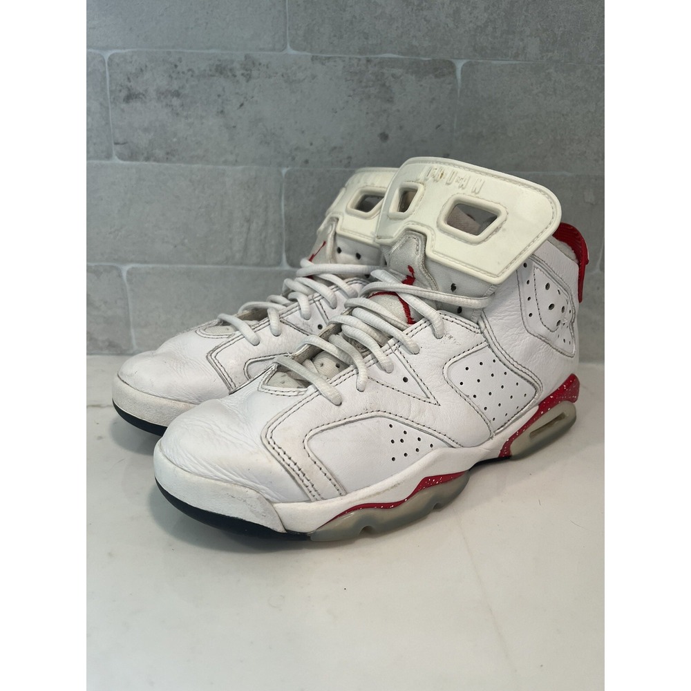 Nike Air Jordan 6 Retro GS 'Red Oreo' 2022  384665-162  Youth Size 5.5Y